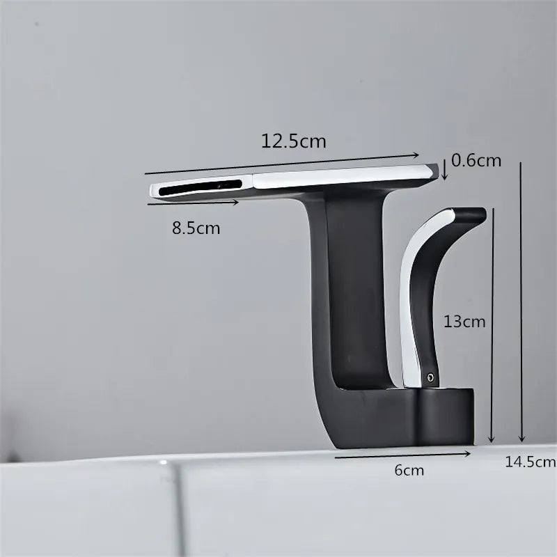Robinet lavabo salle de bain plat géométrique mitigeur design - Noir - Laiton