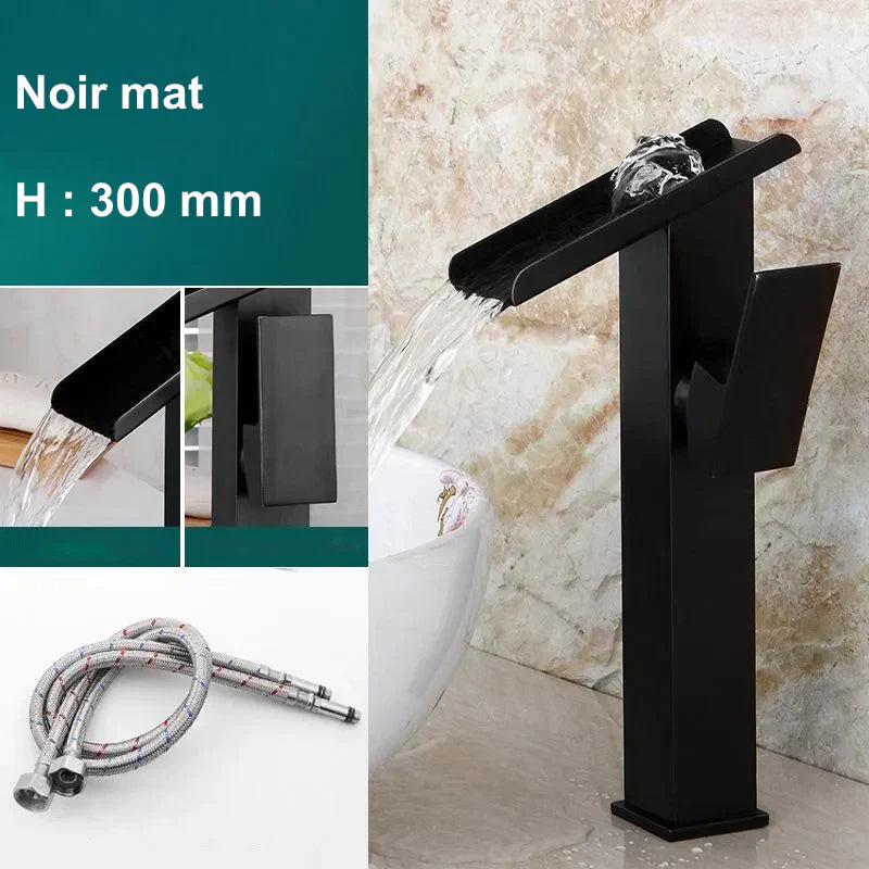 Robinet lavabo salle de bain design rectangulaire cascade - Noir - Laiton